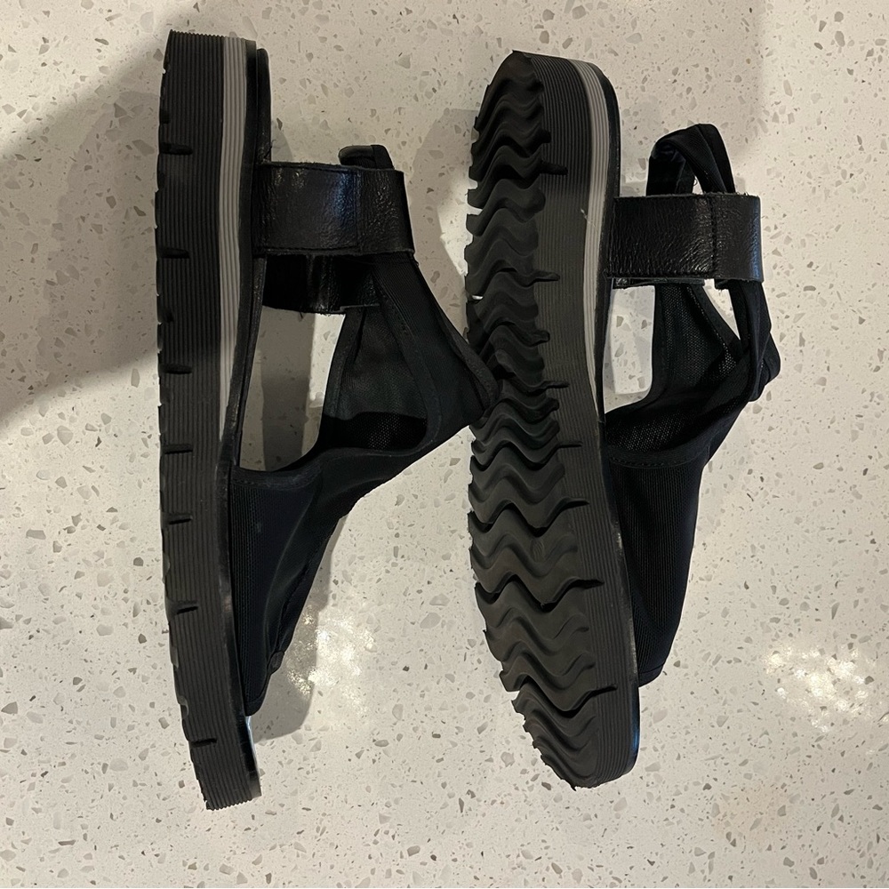 Black and Silver Women's Sandals - Picture 5 of 8